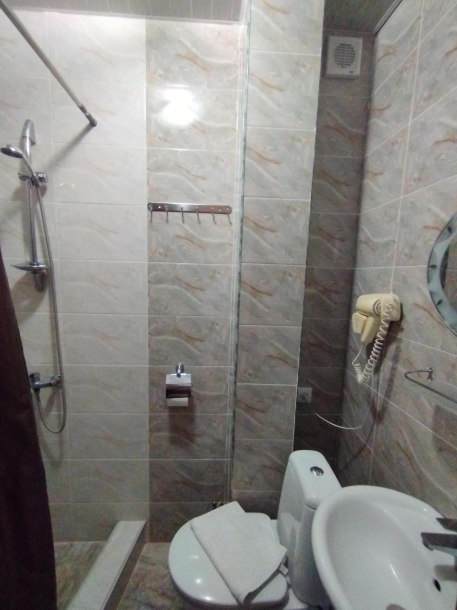 David Hotel Kutaisi Zewnętrze zdjęcie