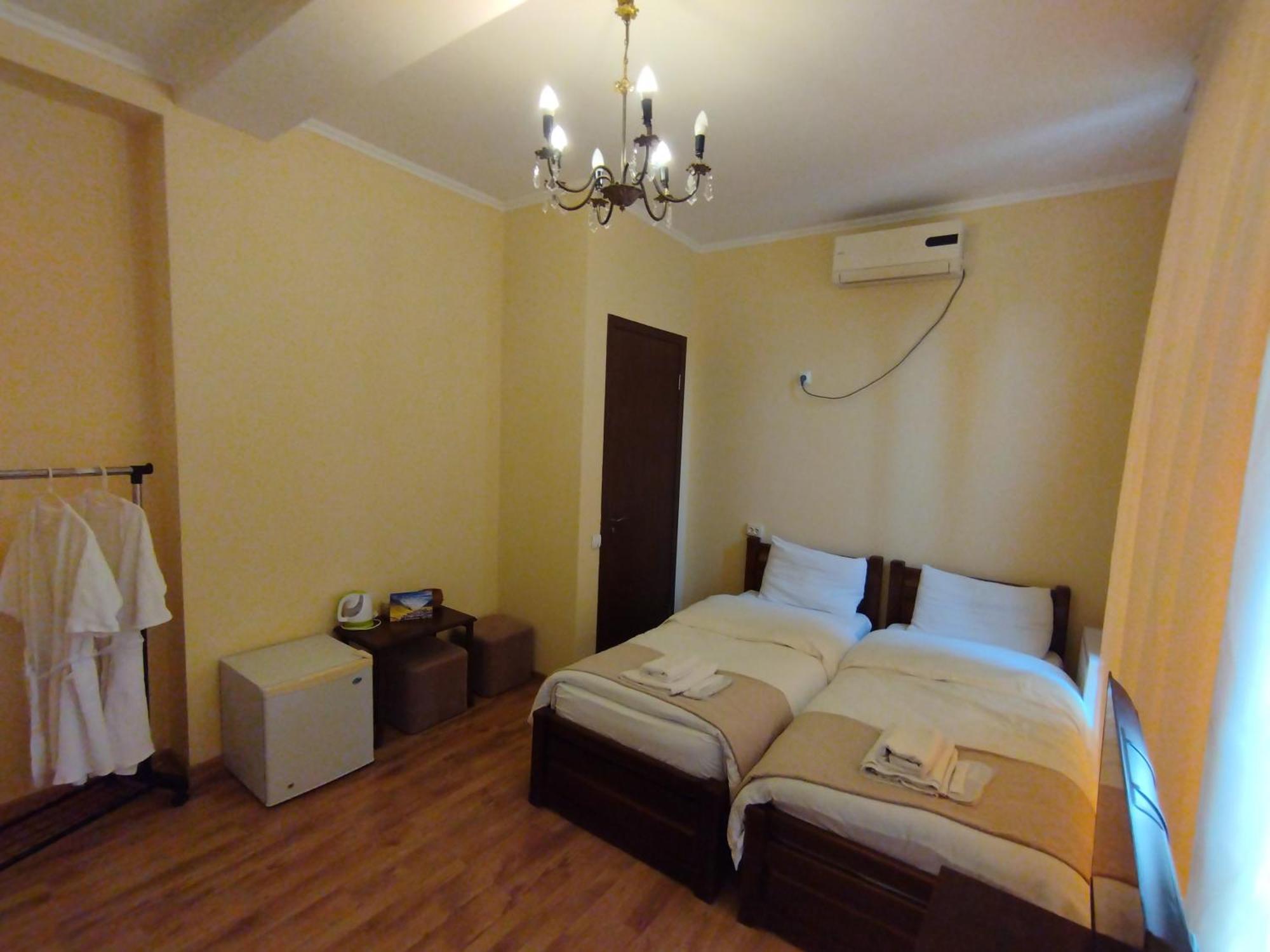 David Hotel Kutaisi Zewnętrze zdjęcie
